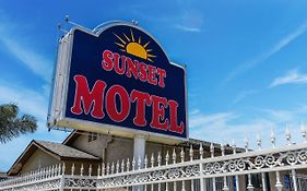 Sunset Motel Pomona Exterior photo