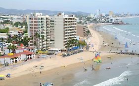 Las Flores Beach Resort Mazatlán Exterior photo