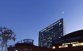 Hotel Grand Mercure Ambassador Changwon Exterior photo