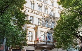 Hotel Tyl Praga Exterior photo