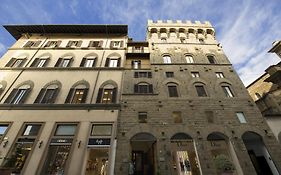 Antica Torre Tornabuoni Bed and Breakfast Florencia Exterior photo