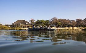 Gondwana Hakusembe River Lodge Rundu Exterior photo