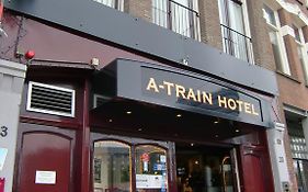 A-Train Hotel Ámsterdam Exterior photo