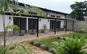 Urban Lodge Buyumbura Exterior photo