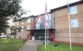 Hotel Ramada London Stansted Airport Bishop's Stortford Exterior photo