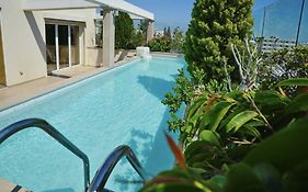 Apartamento Huge Penthouse With Private Pool Paphos Exterior photo