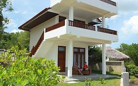 Hideaway Lodge Tangalle Exterior photo