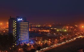 Radisson Blu Hotel, Greater Noida Exterior photo
