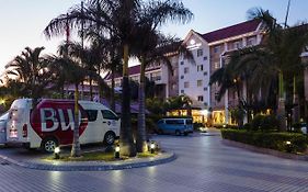 Best Western Plus Paramount Hotel Lusaka Exterior photo