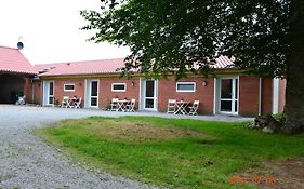 Bed & Breakfast Tistrup Bed and Breakfast Exterior photo