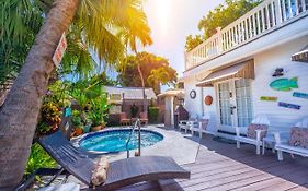Seascape Tropical Inn (Adults Only) Cayo Hueso Exterior photo