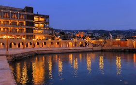 Hotel Byblos Sur Mer Exterior photo