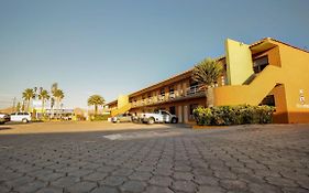 Hotel&Suites Marrod Chihuahua Exterior photo