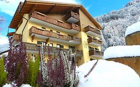 Cimon Dolomites Hotel Predazzo Exterior photo