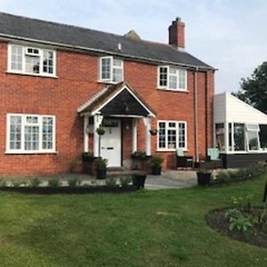 The Farmhouse Bed and Breakfast Saxmundham Exterior photo