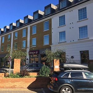 Premier Inn Epsom Town Centre Exterior photo