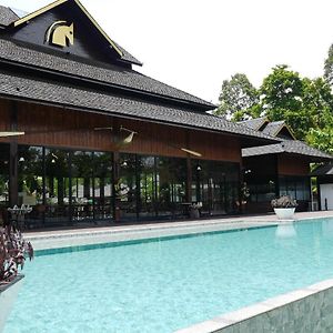 Phumontra Resort Nakhon Nayok Exterior photo
