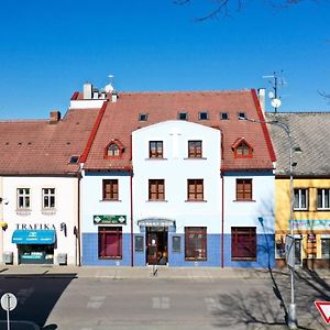 Hotel Pansky Dum Kostelec nad Orlicí Exterior photo