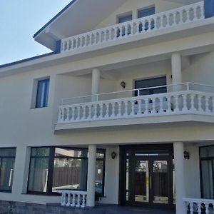 Agropensiunea Ozon Villa Piatra Neamţ Exterior photo