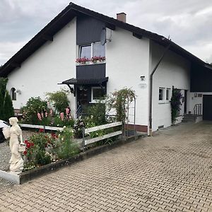 Hotel Gaestehaus Isler Leutkirch im Allgäu Exterior photo