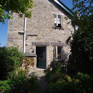 Bela Cottage Milnthorpe Exterior photo