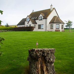 High Fields Bed and Breakfast Cromarty Exterior photo