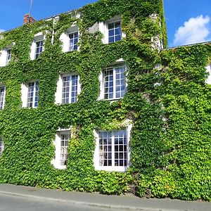 Chambres D'Hotes Du Perray Candé Exterior photo