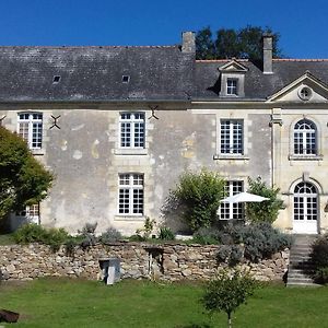 Manoir De La Fontaine Du Chene Bed and Breakfast Coutures  Exterior photo