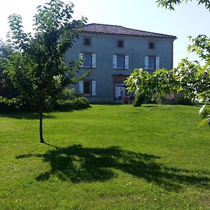 Maillas D'en Haut Bed and Breakfast LʼIsle-en-Dodon Exterior photo