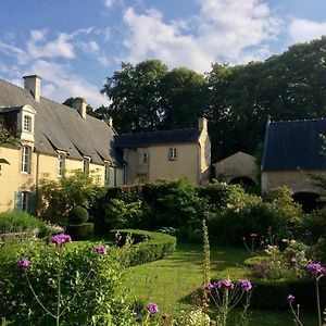 De Ma Fenetre Bed and Breakfast Saint-Martin-des-Entrées Exterior photo