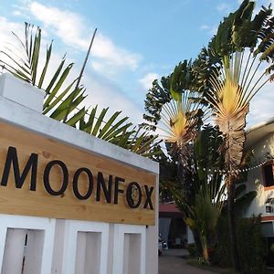 Moon Fox CaféInn Art&Gallery Ubon Ratchathani Exterior photo