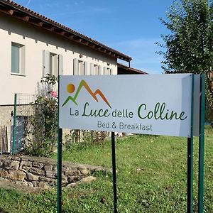 La Luce Delle Colline Bed and Breakfast Serravalle delle Langhe Exterior photo