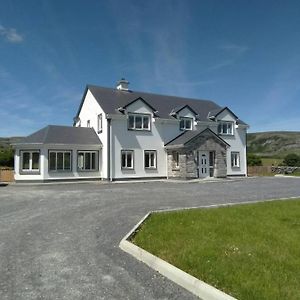 Burren Rock Farmhouse B&B Turlough  Exterior photo