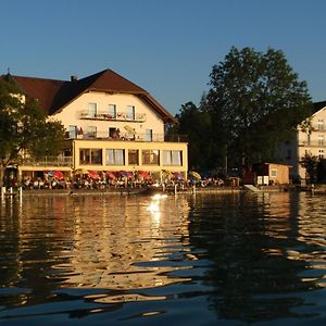 Hotel Seegasthof Zur Landeroith Weyregg Exterior photo