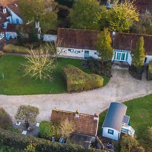 Authentic Wellnesshoeve Bed and Breakfast Hansbeke Exterior photo