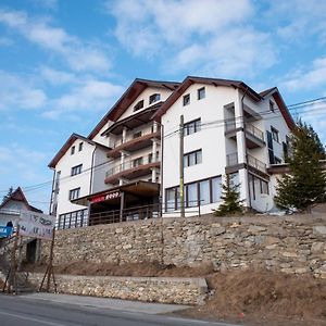 Hotel Pensiunea Eden Ranca Exterior photo