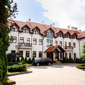 Hotel Zoloto Karpat Stryi Exterior photo