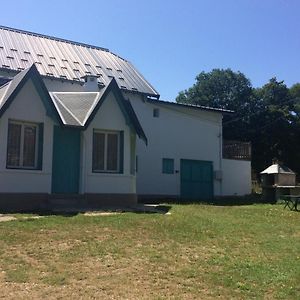 Appartement au cœur du parc national des Cévennes L'Esperou Exterior photo