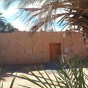 Maison l'étoile du désert Aït Boukha Exterior photo