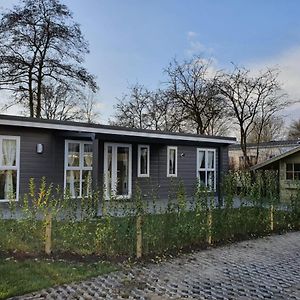 Hotel Chalet Seeliebe Lathum Exterior photo