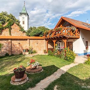 Apartamento U Starenky Dolní Bojanovice Exterior photo