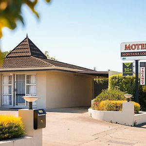 Montana Lodge Motel Blenheim Exterior photo