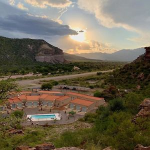 Hotel El Chiflon Posta Pueblo Exterior photo