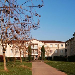 Apartamento Nid Douillet Au Calme Larche  Exterior photo