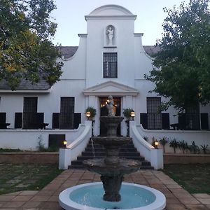 Hotel Constantia Guest alojamiento Pretoria-Noord Exterior photo