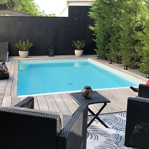 La Dolce Villa moderne avec piscine chauffée à Bordeaux Caudéran Exterior photo