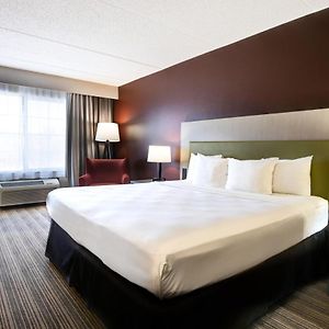 Comfort Inn & Suites St. Paul Northeast Vadnais Heights Room photo