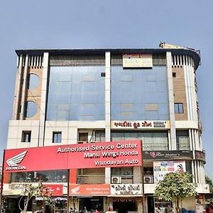 Hotel Western Inn Ahmedabad Exterior photo