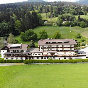 Ferienhotel Sunshine Berg im Drautal Exterior photo