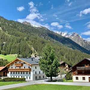 Apartamento Apart Kirschner Sankt Leonhard im Pitztal Exterior photo